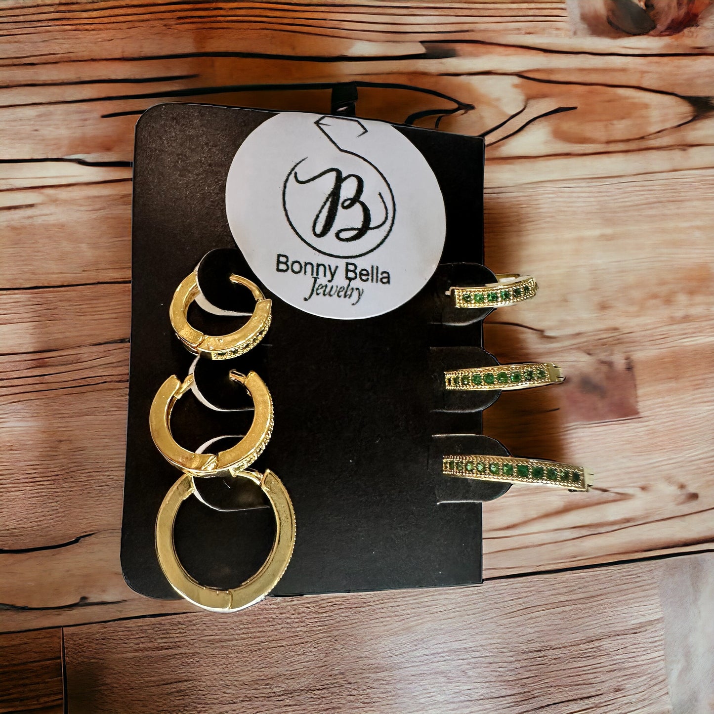 Set of 3 Small Hoop Earrings Light Greenaccents