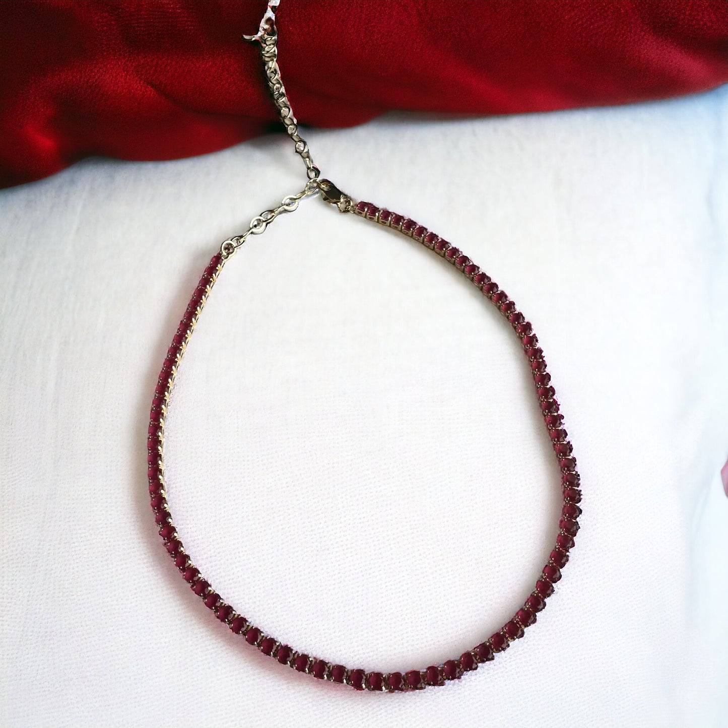 Necklace 8in with Earrings red/white/green/skin tone/and black